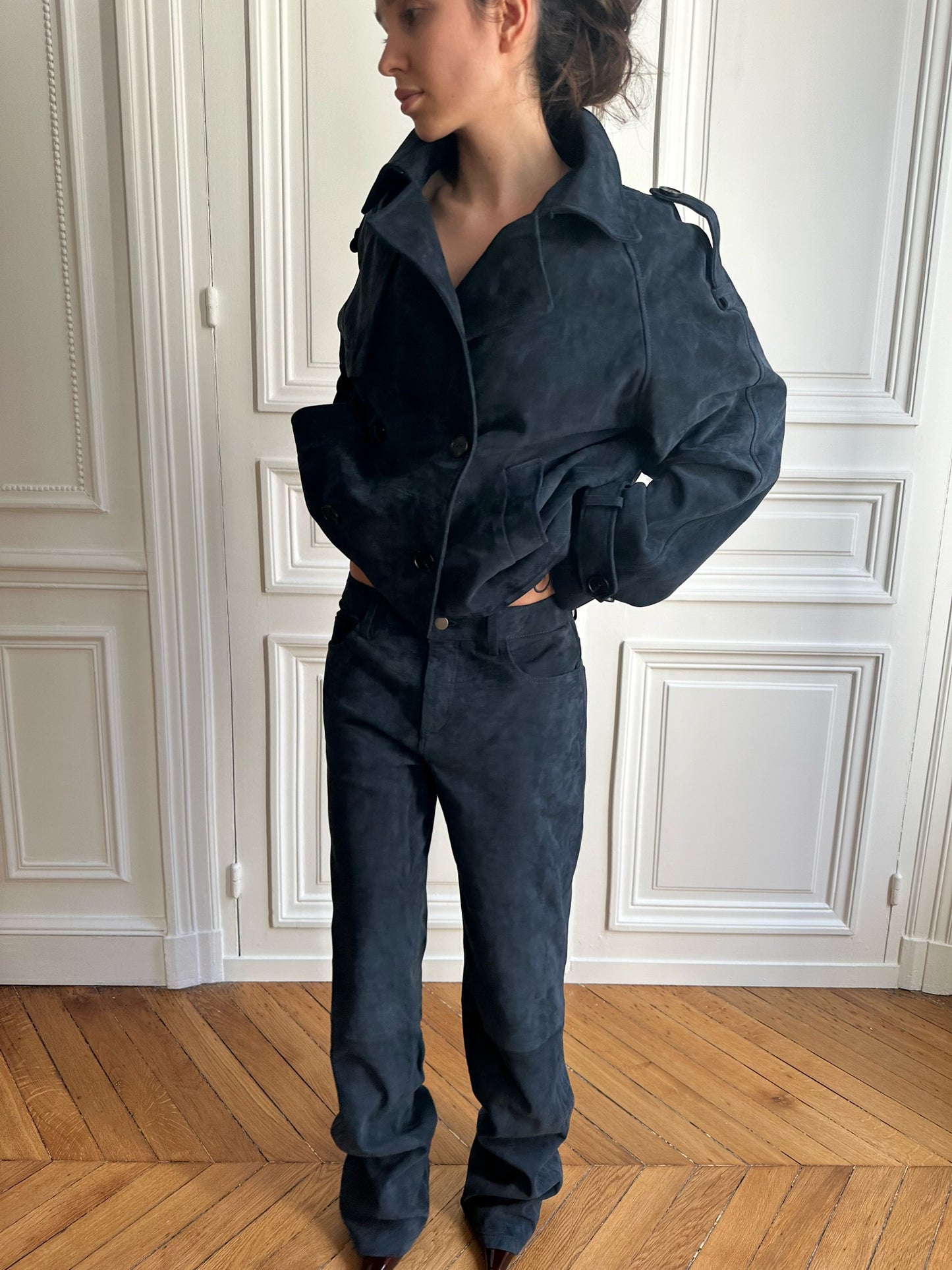 Short Suede Trench in Blue